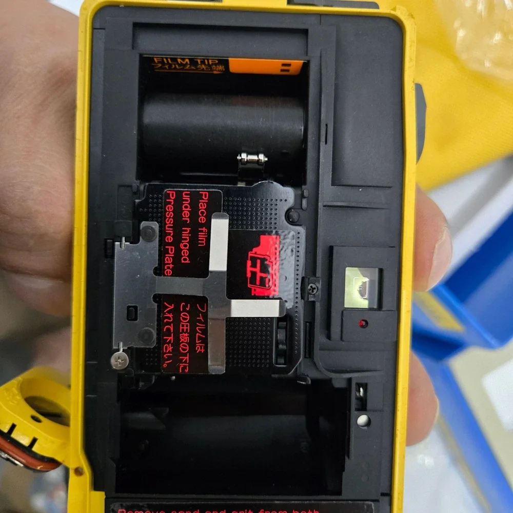 Minolta weathermatic dual